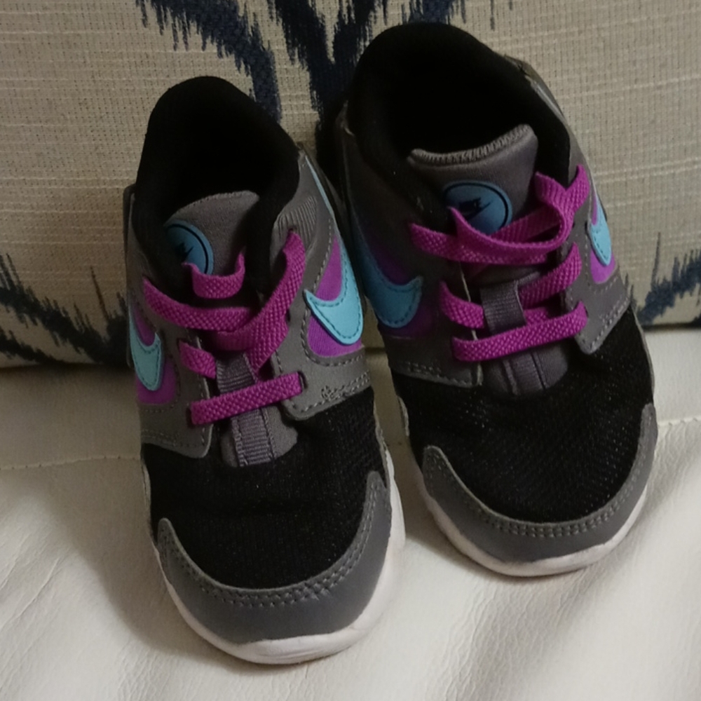 Nike toddler shoes.